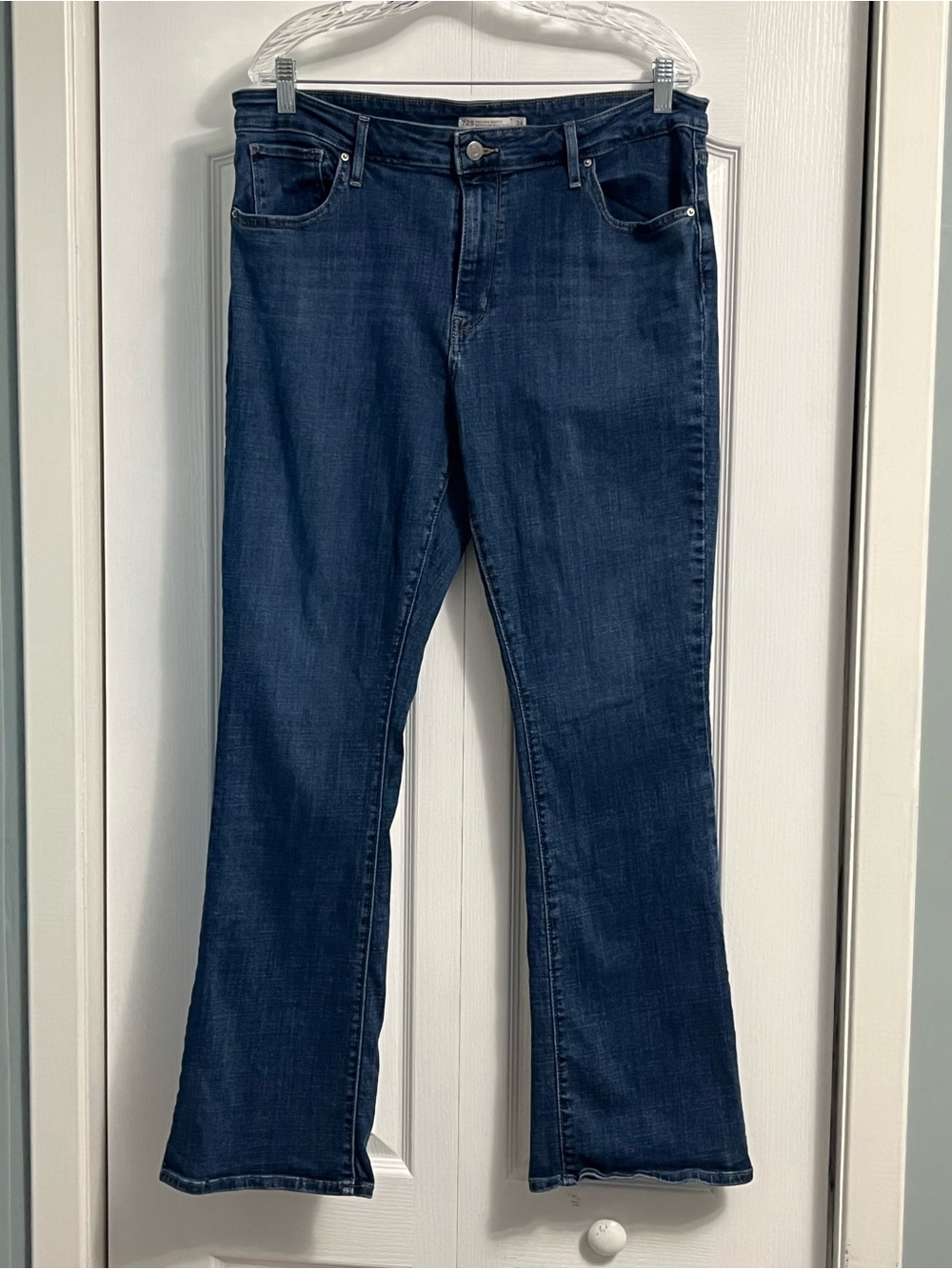 LEVI’S 725 high rise bootcut blue denim jeans women’s size 34